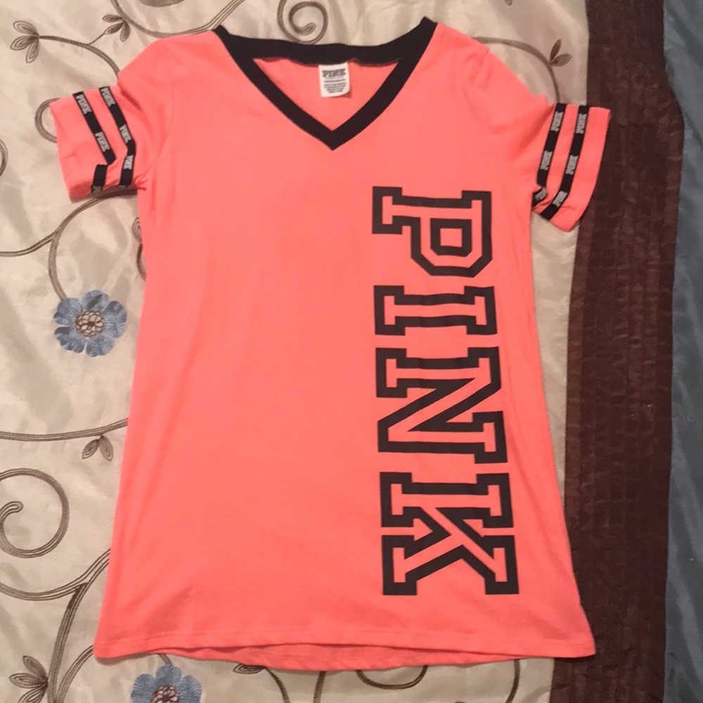 PINK V neck short sleeve shirt